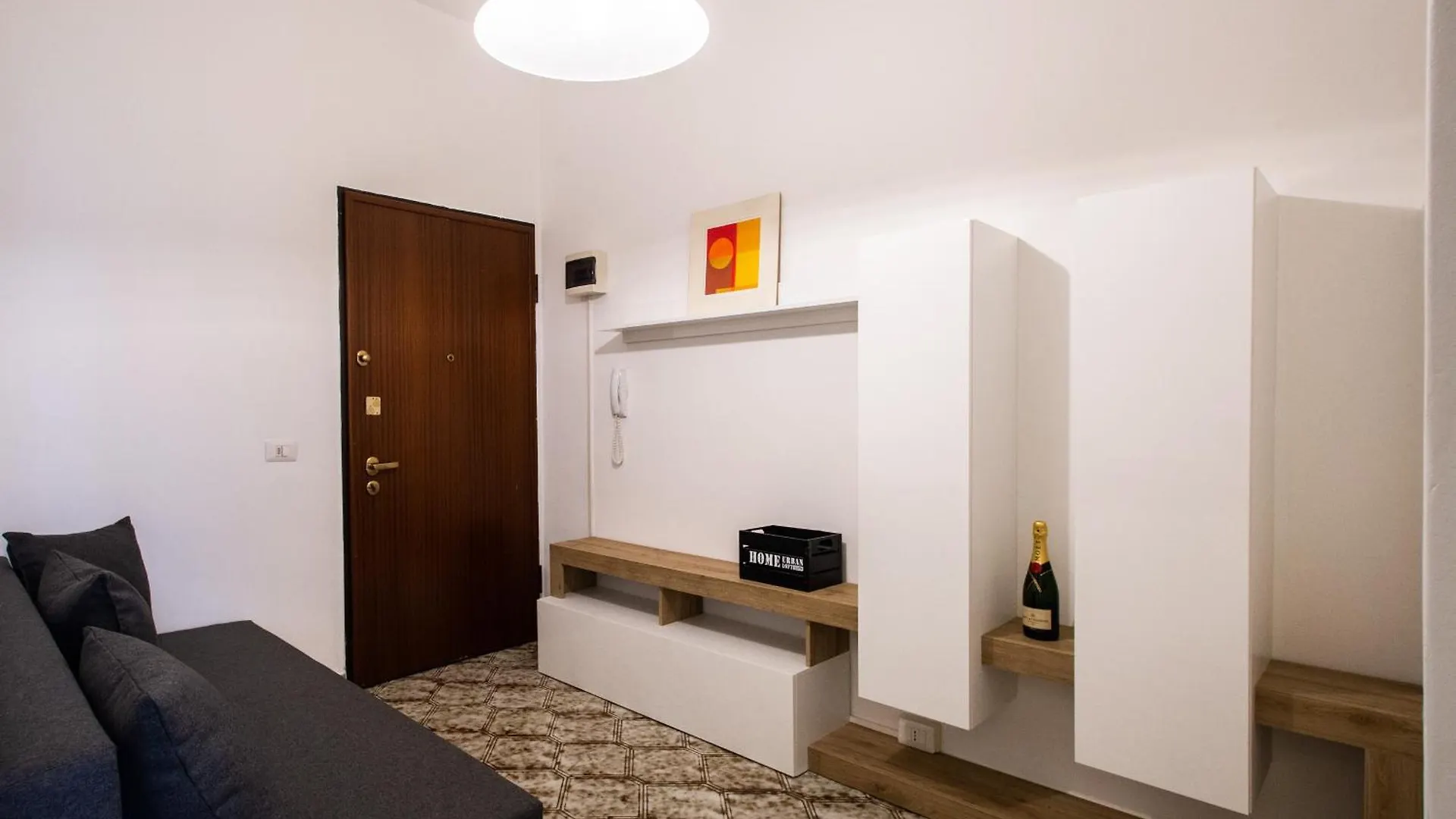 Apartment Milano-Linate Suite Self Check In & Free Parking